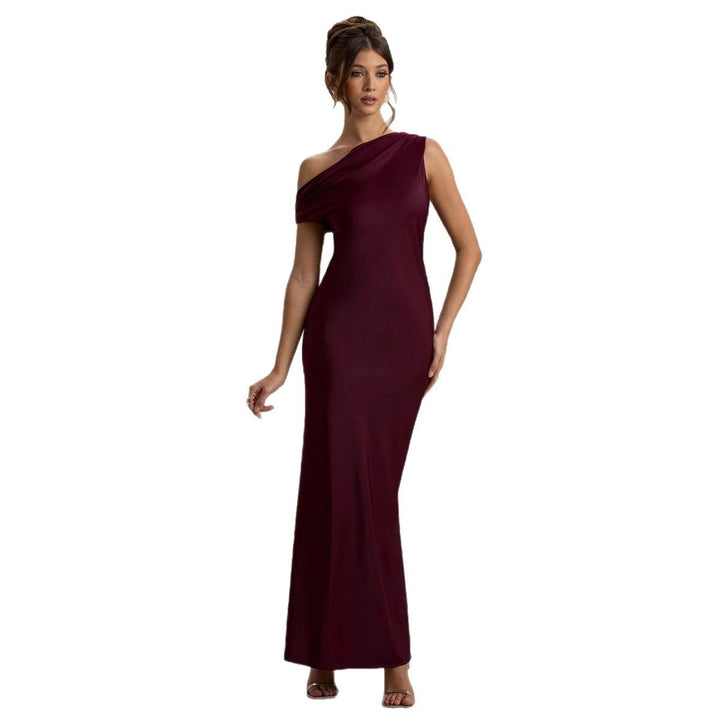 Women's elegant, off-the-shoulder maxi dress with flowing cut and ruffles Lisslune