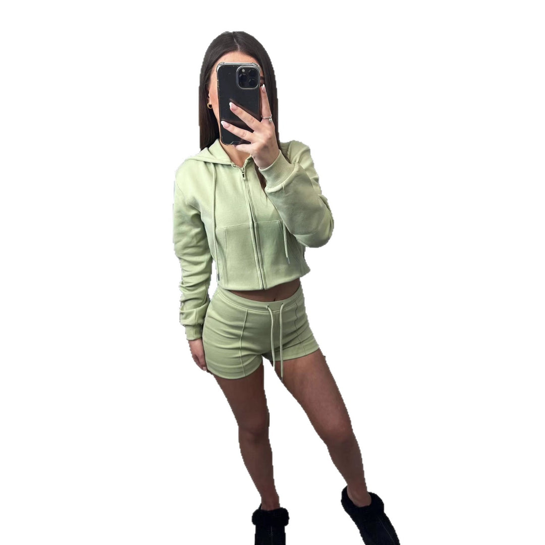 Women's sporty crop top and shorts set Lisslune