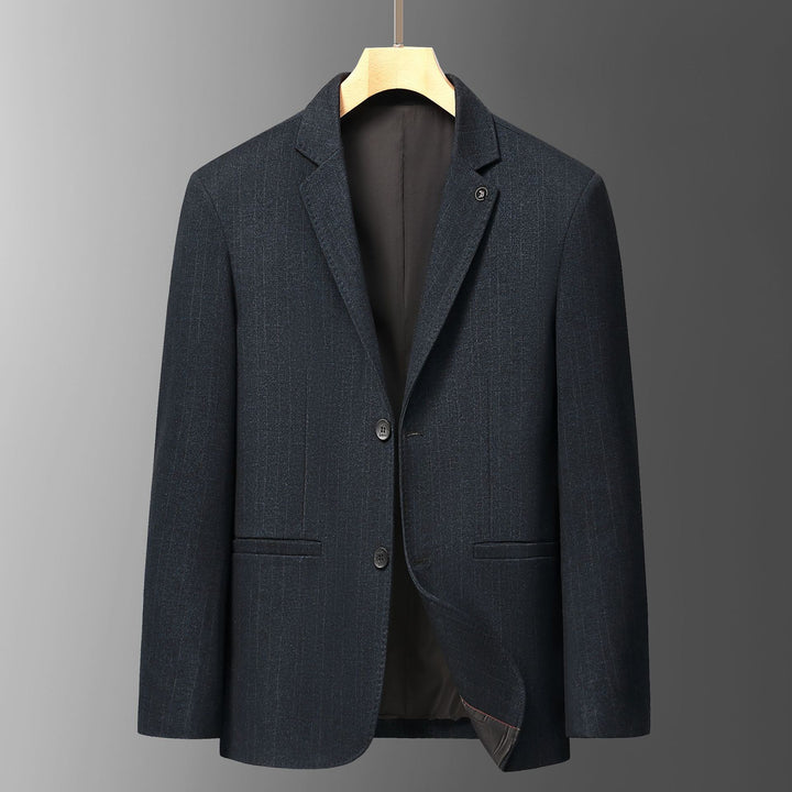 Men's Elegant Blazer with Fine Stripe Pattern and High-Quality Workmanship Lisslune