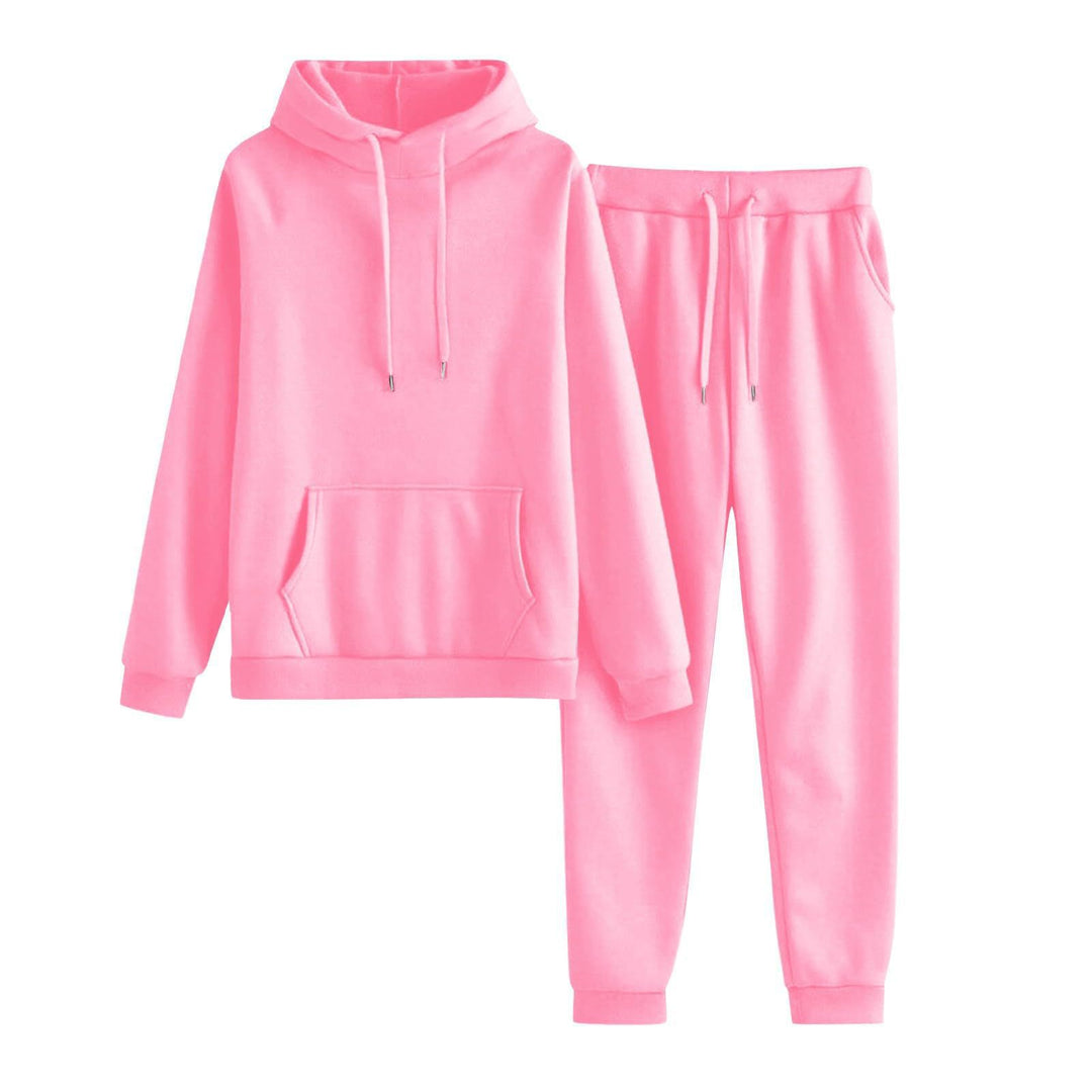 Women's hoodie and jogger set in a casual cut with practical pockets Lisslune