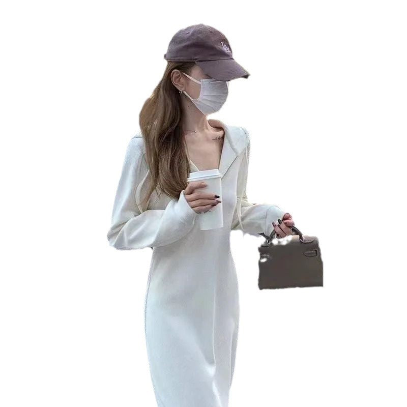 Women's hooded dress with a long silhouette and casual fit