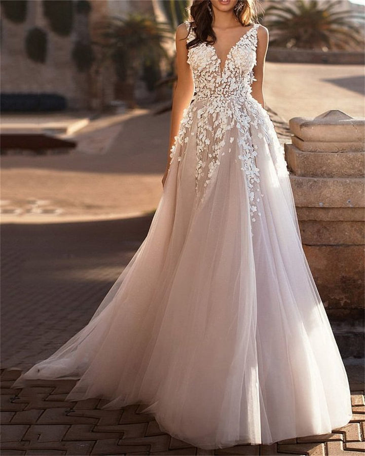 Ladies wedding dress with exquisite floral appliqués and deep V-neck Lisslune