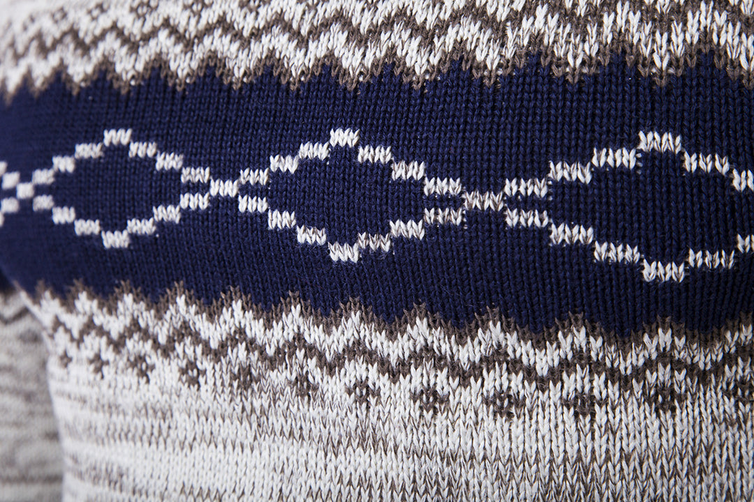 Men's fashionable knitted sweater with traditional Norwegian pattern Lisslune