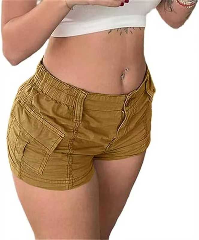 Women's comfortable cargo shorts with elastic waistband and practical pockets Lisslune