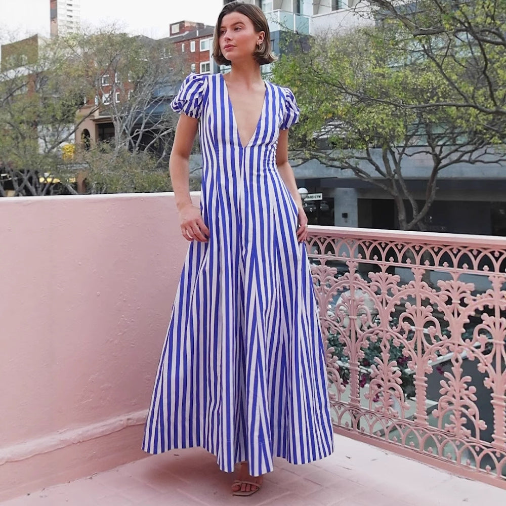Women's maxi dress with deep V-neck and voluminous sleeves Lisslune