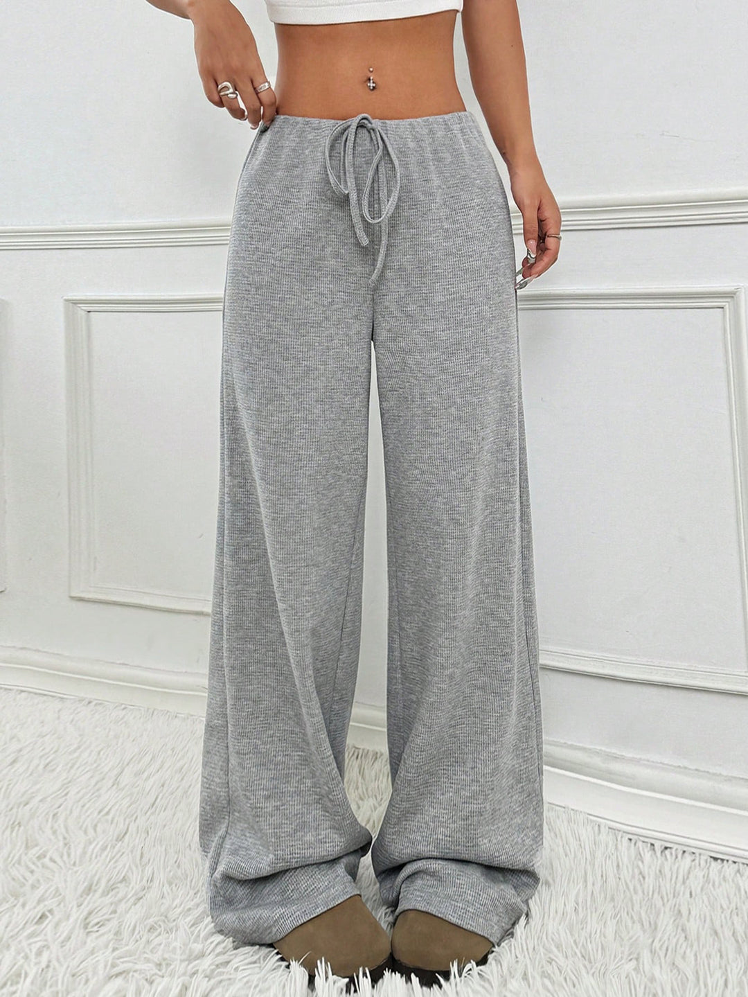 Women’s Casual Wide-Cut Striped Trousers with Elastic Waist Lisslune