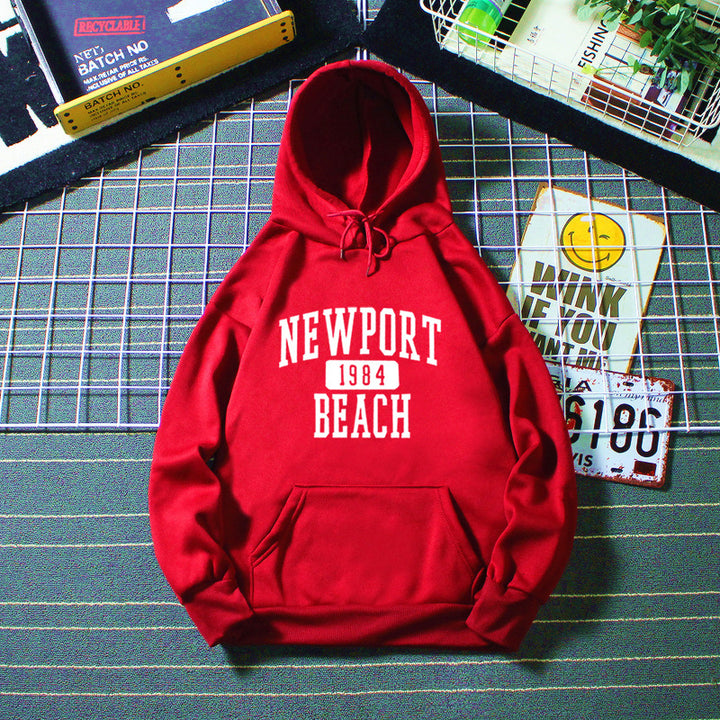 Women's hoodie with nostalgic Newport Beach lettering Lisslune