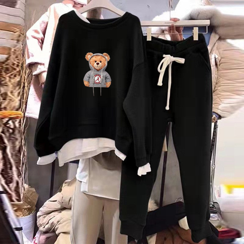 Women's Leisure Lounge Set with Bear Motif and Casual Cut Lisslune
