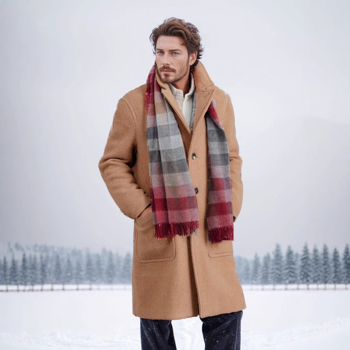 Men's elegant wool coat with double button placket and practical side pockets Lisslune