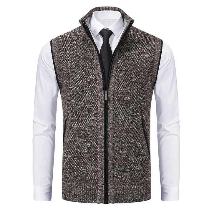 Men's elegant knitted vest with high collar and practical zip pockets Lisslune