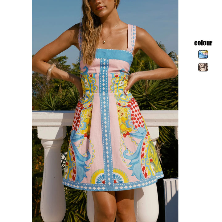 Ladies' mini dress with floral design and strapless silhouette Lune London