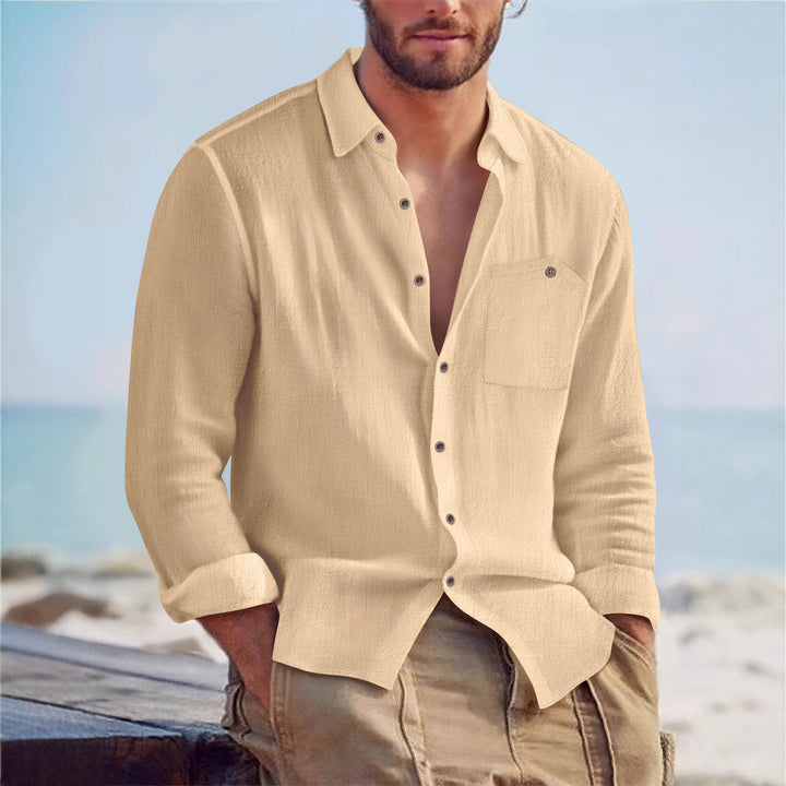 Men's casual long-sleeve shirt made of lightweight, breathable fabric with practical chest pocket Lisslune
