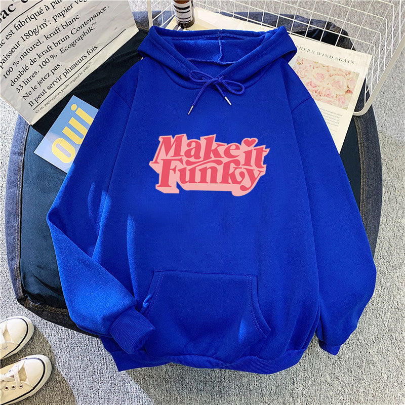 Women's hoodie with striking lettering Lisslune