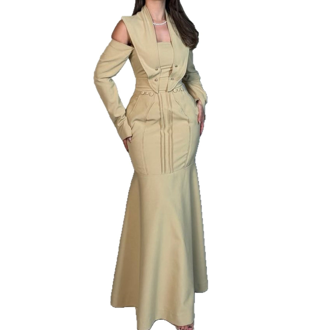 Women's maxi dress with innovative cut and elegant details