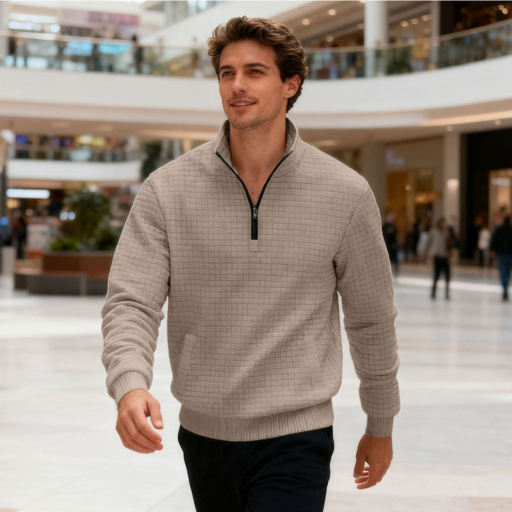 Men's sporty sweater with half-high closed collar Lisslune