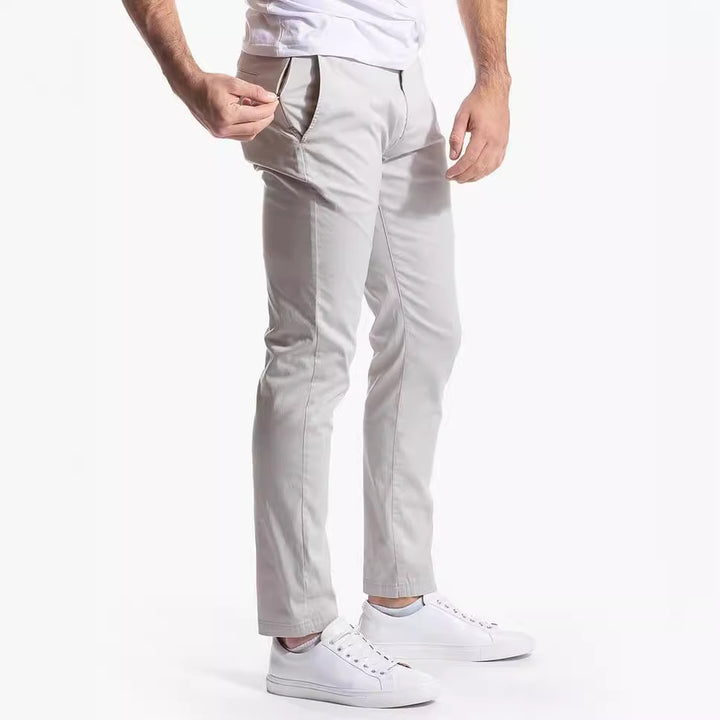 Men's Slim-Fit Chino Pants made of breathable material Lisslune