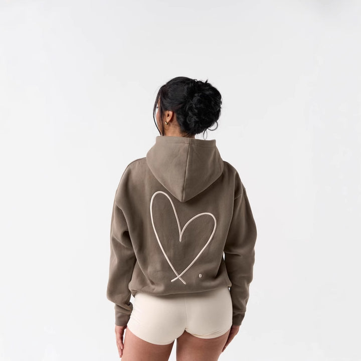 Women's hoodie sweatshirt with large heart design and comfortable short shorts Lisslune