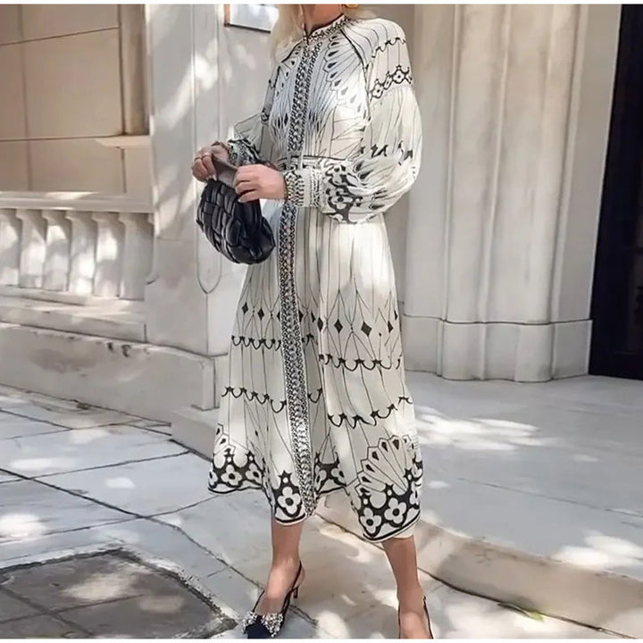 Ladies Elegant Shirt Dress with Graphic Pattern and Swinging Sleeves