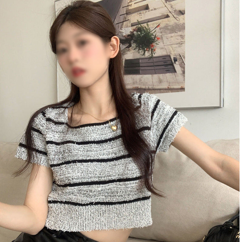 Women's Cropped Top with fashionable striped pattern and casual cut
