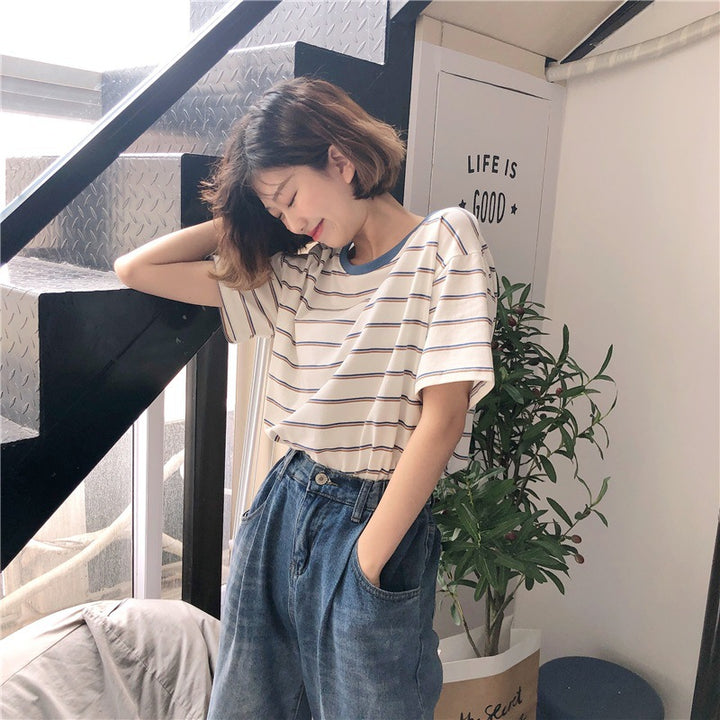 Women Striped T-Shirt with Round Neck and Loose Fit Lisslune