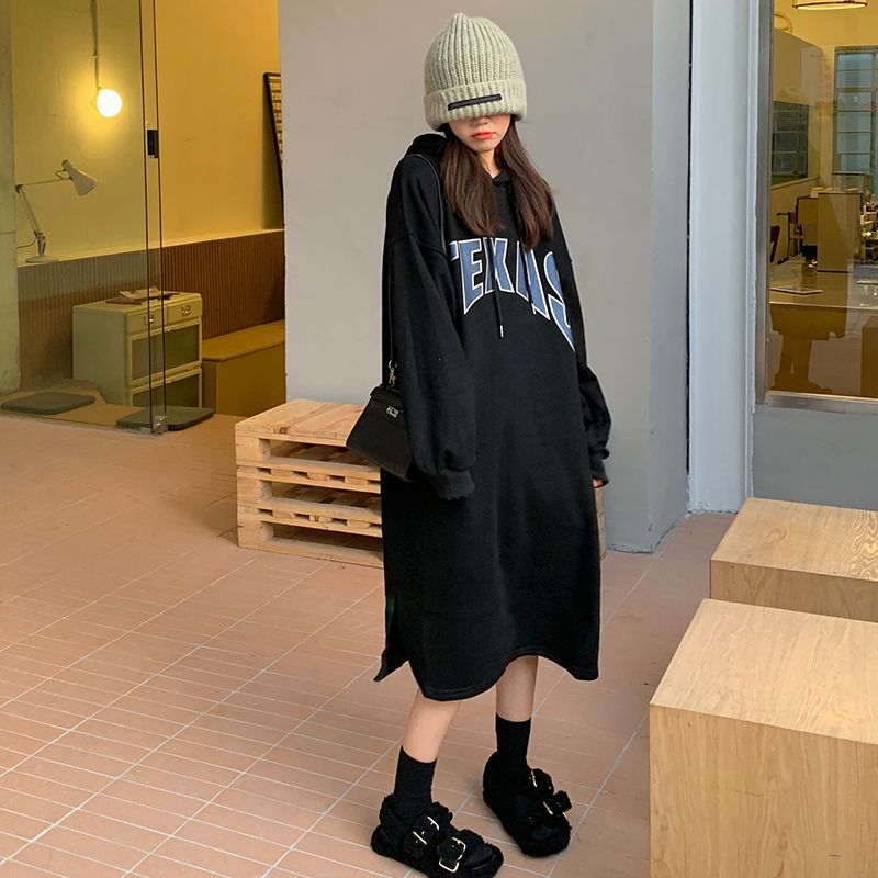 Women’s hoodie dress with fashionable print and side slits Lisslune