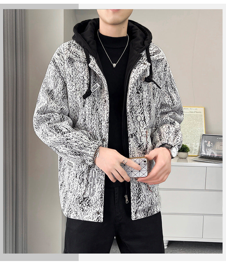 Men's sporty transitional jacket with high collar and practical pockets Lisslune