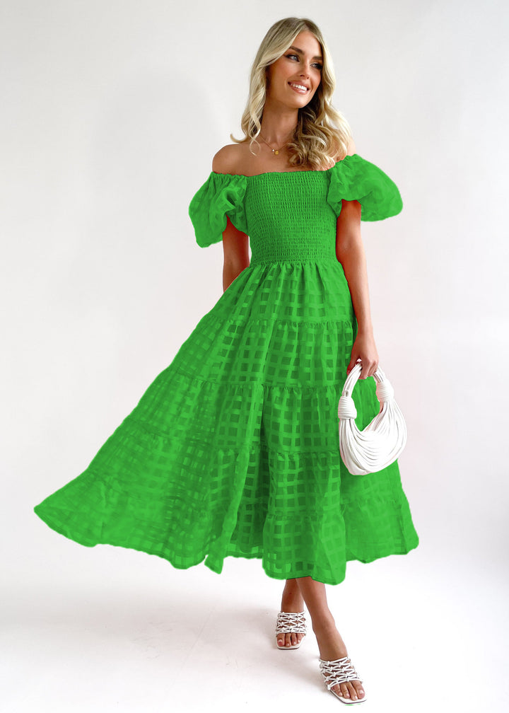 Ladies Airy Maxi Dress with Flowing Skirt and Voluminous Puff Sleeves