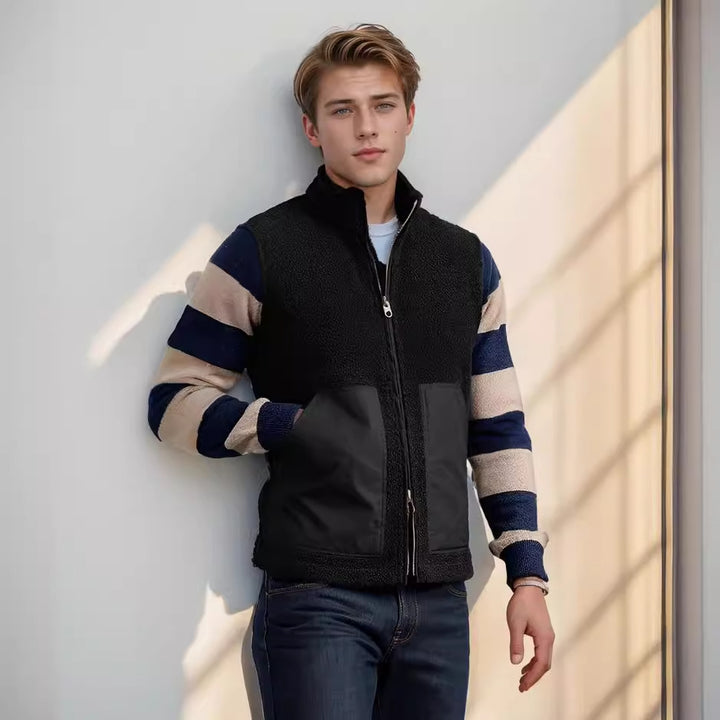 Men's stylish fleece jacket with textured collar and practical pockets Lisslune