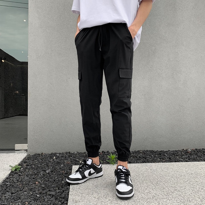 Men's cargo pants with elastic waistband and practical side pockets Lisslune