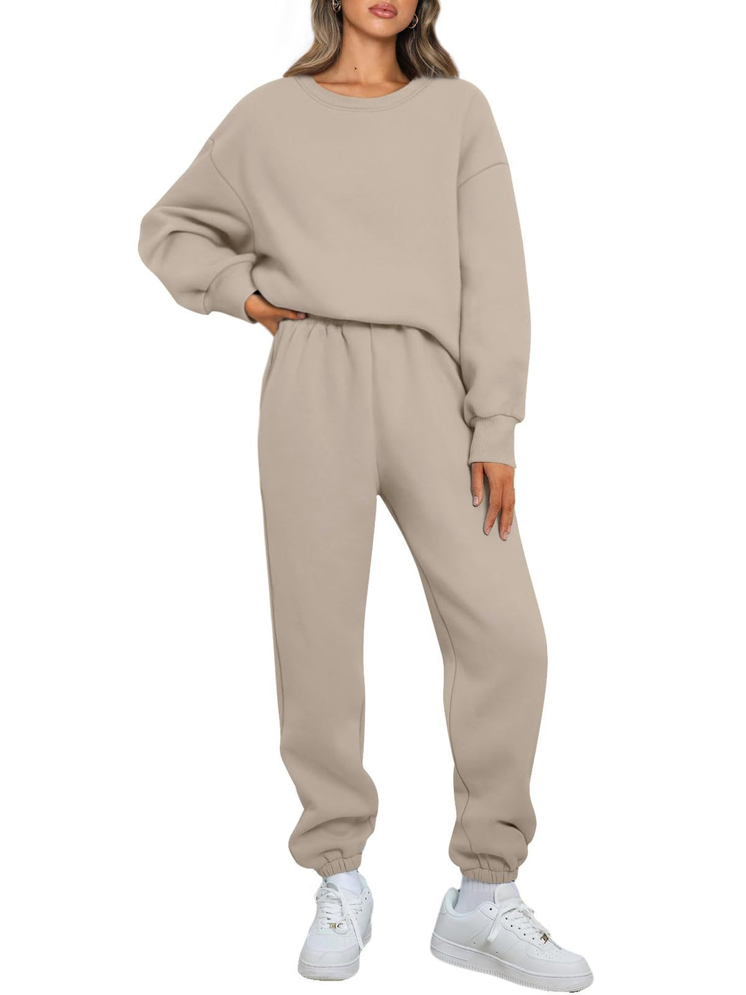 Women's comfortable leisure suit with oversized cut and elastic waistband Lisslune