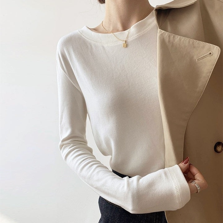 Women's long-sleeve shirt made of soft cotton fabric with a casual cut Lisslune