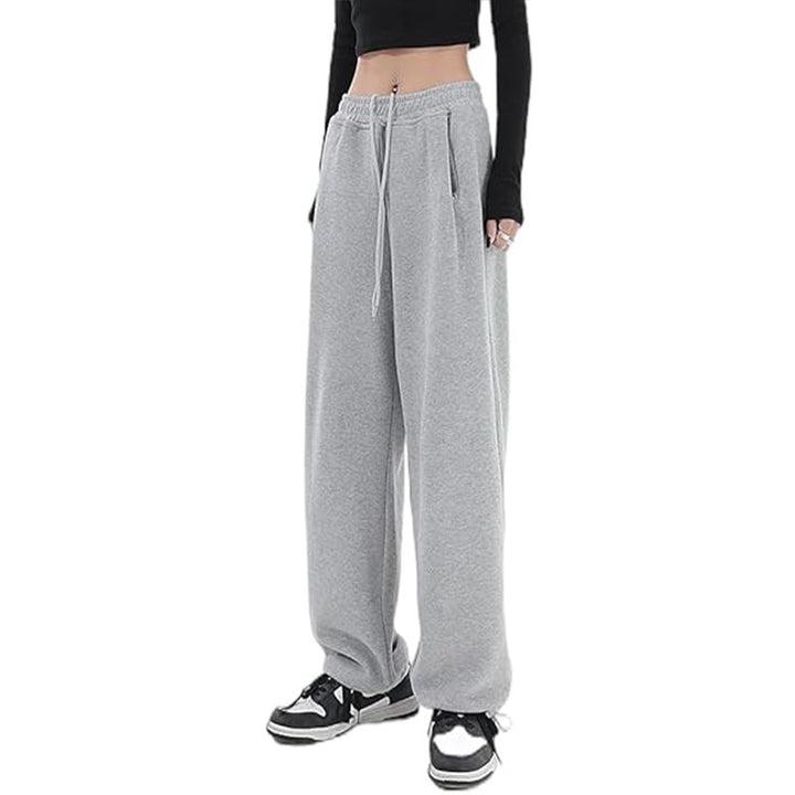 Ladies loose-fitting leisure pants made of soft sweat material with practical pockets Lisslune