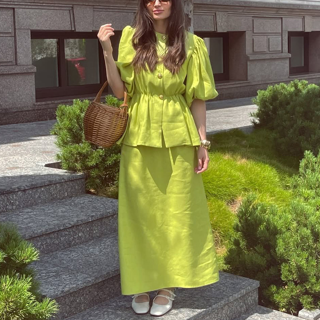 Women's maxi dress with voluminous puff sleeves and tailored trim Lisslune
