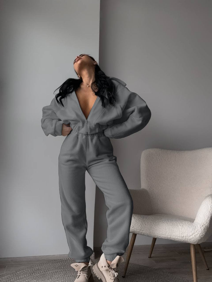 Women's sporty fleece tracksuit with hood and pockets Lisslune