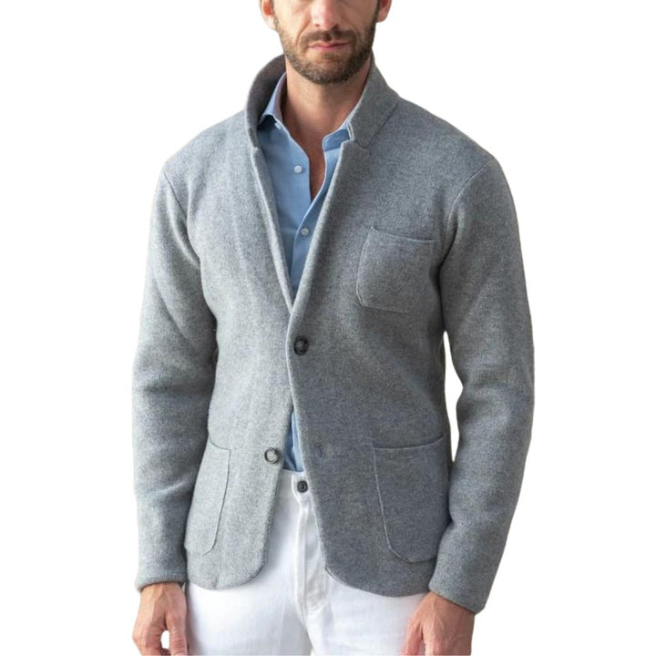 Men's modern cut knitted coat with comfortable collar and practical pockets Lisslune