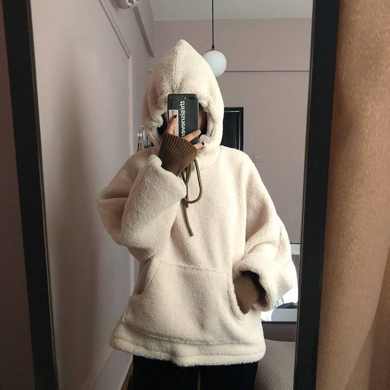 Women's cozy oversized hoodie with front kangaroo pocket and elastic cuffs Lisslune