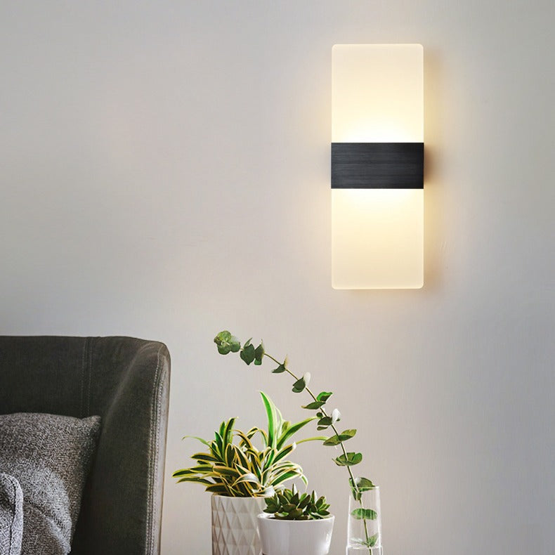 Lisslune | CenturyGlow – Mid-Century Wall Lamp for Timeless Style