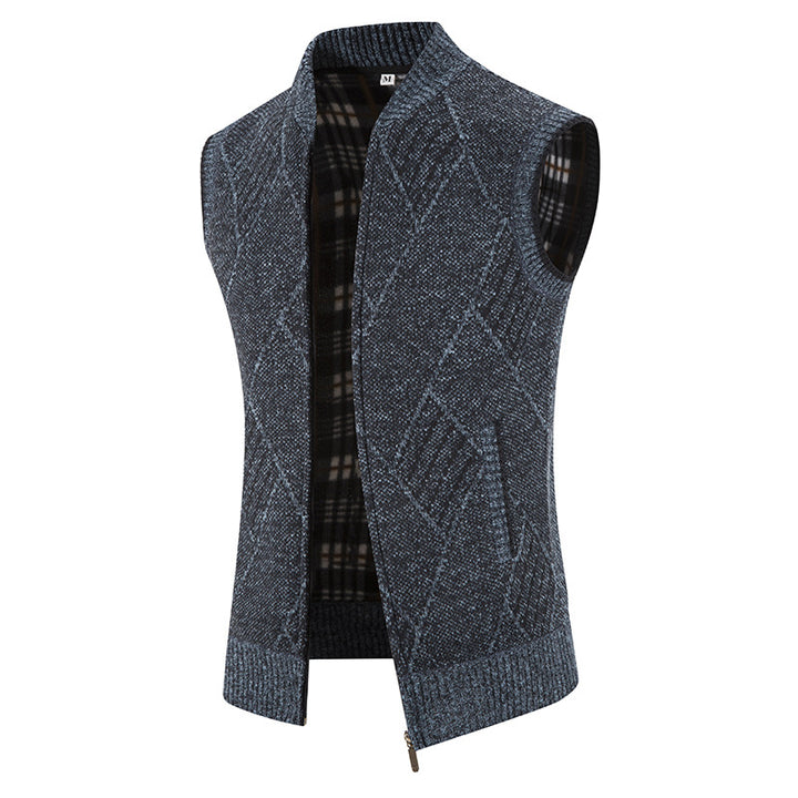 Men's knitted vest with modern cable pattern and practical zipper Lisslune