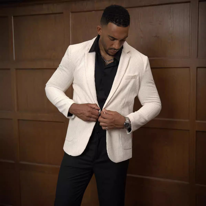 Men's modern structured blazer with elegant details Lisslune