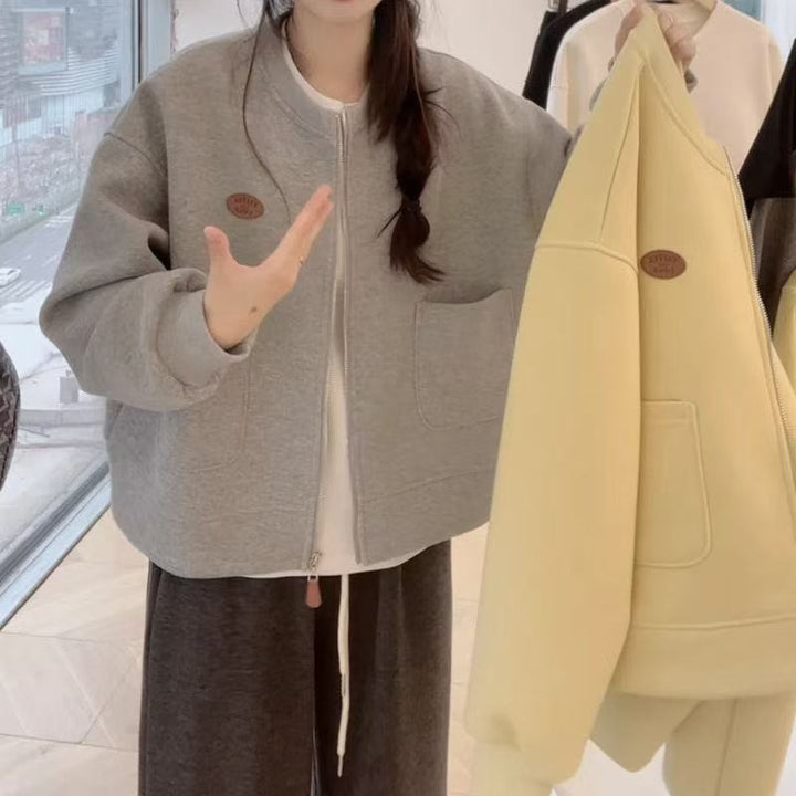 Women's oversized sweat jacket with practical pockets and fashionable design Lisslune