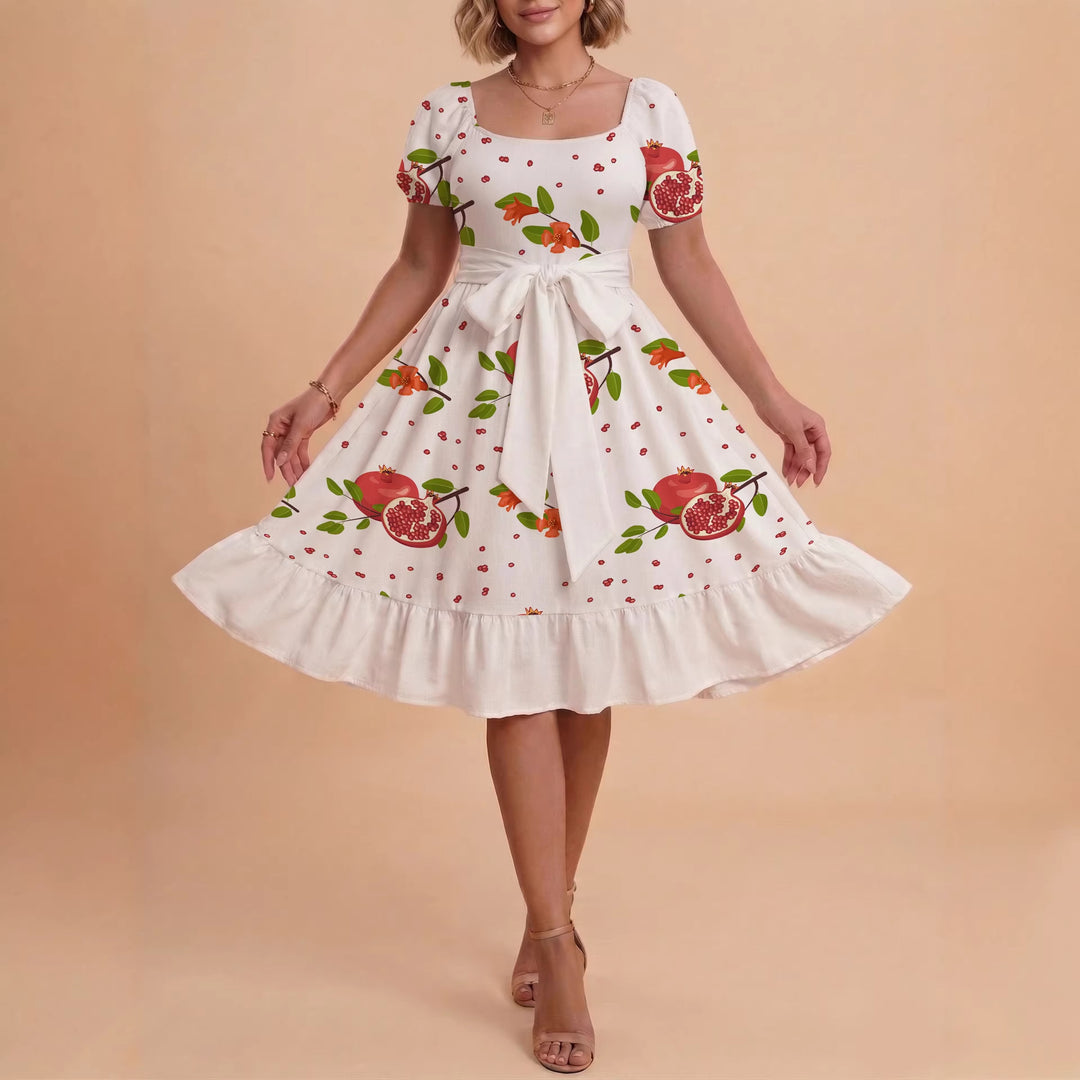 Women's dress with tailored fit and playful floral pattern Lisslune