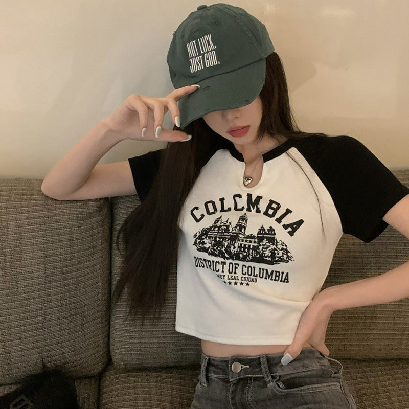 Women's cropped t-shirt with striking retro print and comfortable fit