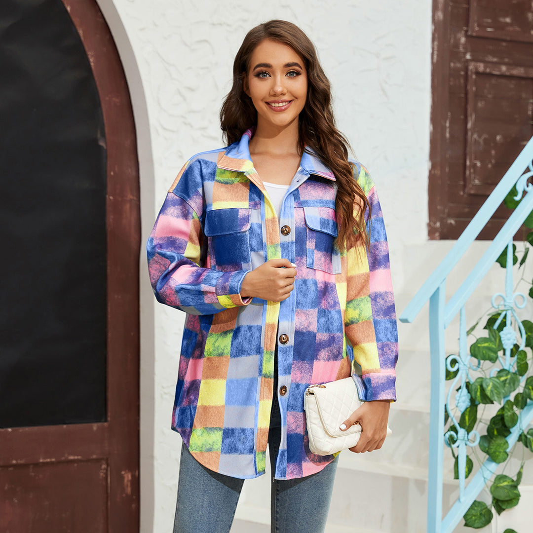 Ladies Checked Flannel Jacket with Practical Pockets and Oversized Cut