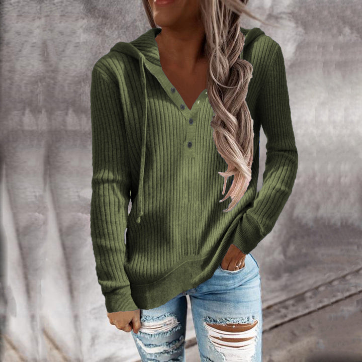 Women's hoodie with textured ribbed pattern and buttoned neckline Lisslune