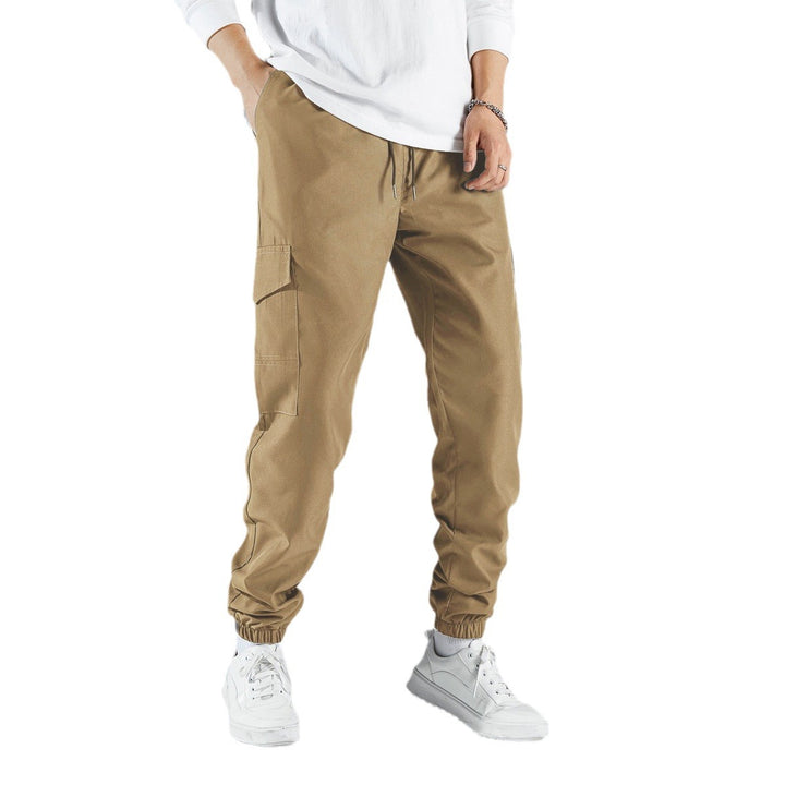 Men's cargo joggers with practical side pockets and elastic waistband Lisslune