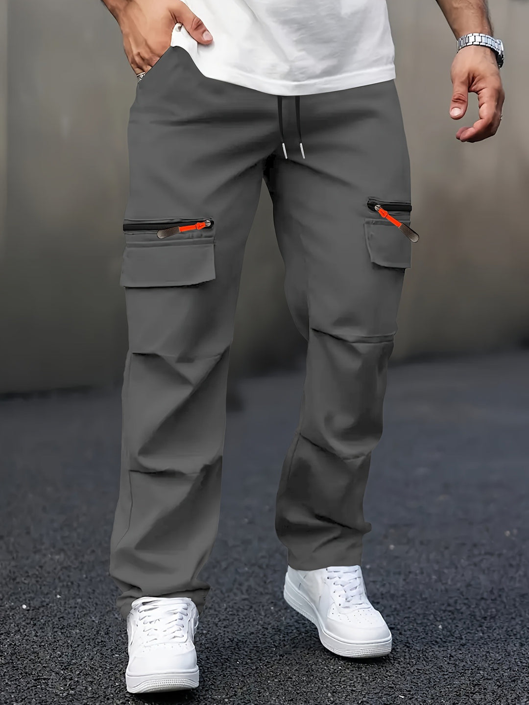 Men's cargo pants with innovative pockets and elastic waistband Lisslune