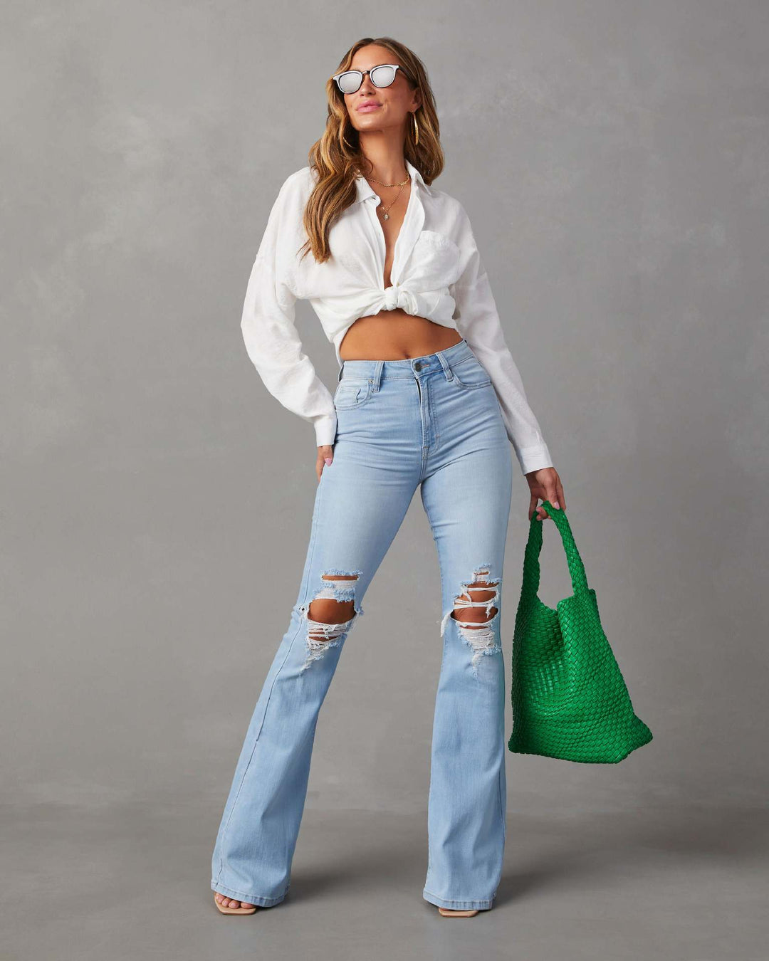 Women Flared Jeans with trendy Destroyed details and high waistband Lisslune