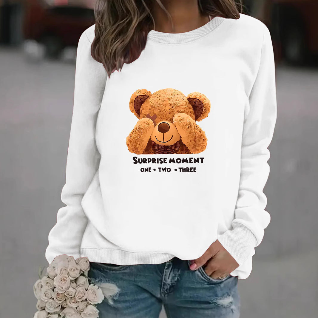 Women's sweatshirt with cute bear design and modern lettering Lisslune