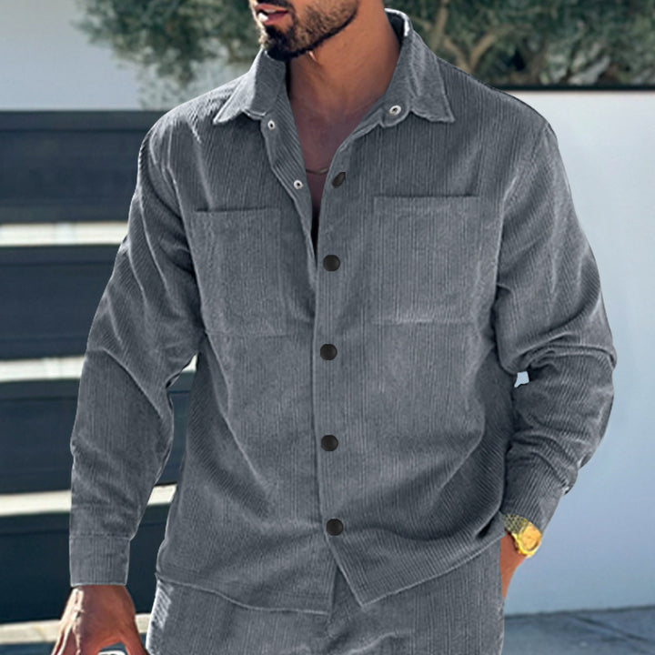 Men's comfortable outdoor jacket with practical pockets Lisslune