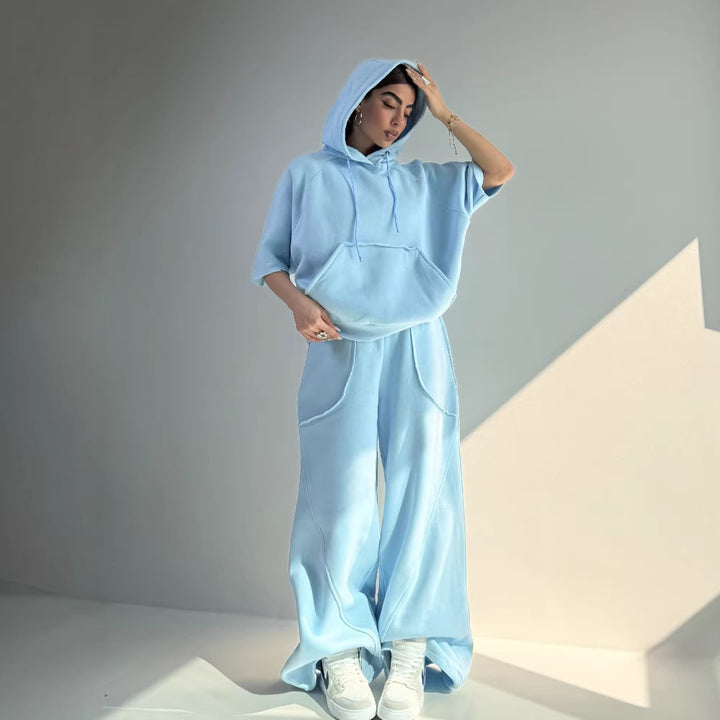 Women's oversized hoodie with kangaroo pocket Lisslune